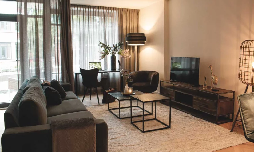 Kantoorwoning ingericht als werkplek